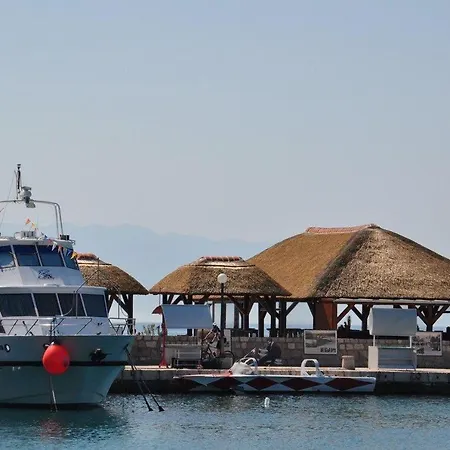 Adriatic-sea-vila-evm *
